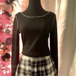 Paper Crane Black long sleeve top thermal white stitching worn 1x Med